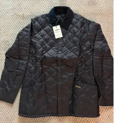 新品 BARBOUR バブアー キルティング ジャケット ブラック (身長185以上)のサムネイル