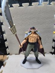 希少】 ONE PIECE ご当地アクリルキーホルダー 白ひげ&エース - メルカリ