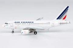 飛行機模型 1/400 AeroPoralis エールフランス A350-900 - メルカリ