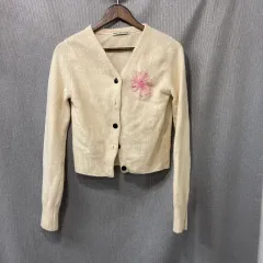 マルディメクルディ フラワー 刺繍 カーディガンのサムネイル