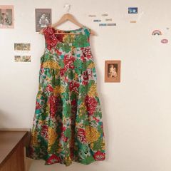 カネコイサオ・いちご柄 エプロン イエロー バックリボン - メルカリ