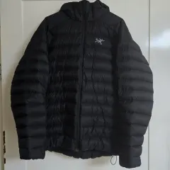 UNI XL ARC'TERYX Cerium（アークテリクス セリウム） LTフーディー ブラック 軽量ダウンジャケットパーカ Atomのサムネイル