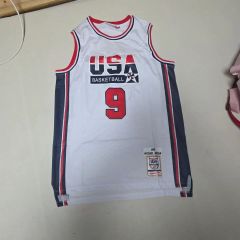 希少】マイケル・ジョーダン JORDAN #9 レプリカ ユニフォーム - メルカリ