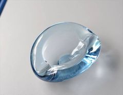 Baccarat 青色ガラス動物オブジェ フクロウ - メルカリ