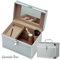 新品未使用 MARY QUANT メイクボックス シルバー ノベルティ - メルカリ