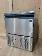 とんすけ様専用 大和冷機 業務用全自動製氷機 DRI-45LME - メルカリ