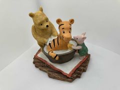 CLASSIC POOH プーさんとピグレットとティガーフィギュア - メルカリ