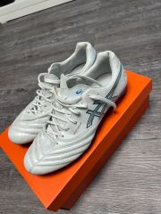 大幅値下げ】【世界限定1008足！！！】asics X Fly 4 - メルカリ