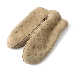 良品★LOUIS VUITTON ルイヴィトン M76453 マフ シャーリングラム モノグラム ムートン ミトン 手袋 ベージュ 伊製 正規品 レディースのサムネイル
