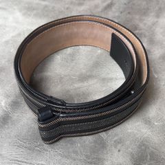 希少！極美品！ブルネロクチネリ モニーレ装飾 レディースベルト ブラック 美品】 ブルネロクチネリ モニーレ レザーベルト 黒 M ユニセックス可