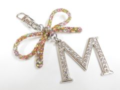 新品未使用　ANTEPRIMA Mイニシャルチャーム ストーン付き ANTEPRIMA アンテプリマ フィグーラ アクセサリー イニシャル M バッグ