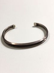 NAVAJO OLD USA製 MichaelTahe シルバーワイヤーバングル - メルカリ