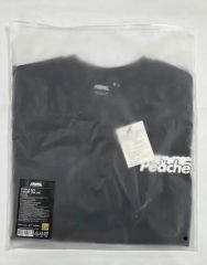 LE SSERAFIM peaches photo T-shirt Mサイズ - メルカリ