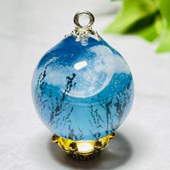 雪景色とシマエナガ ハンドメイドアクセサリー レジンアクセサリー