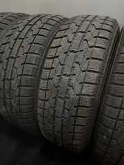 ★205/60R16 TOYO/GARIT GIZ 22年製 スタッドレス 4本 ノア ヴォクシー ステップワゴン (4-M578)のサムネイル