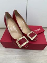 新品・定価14万円超】Roger Vivier ベルヴィヴィエ 37.5 - メルカリ