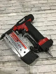 ★マキタ(makita) 高圧ピンネイラ AF501HP【川口店】のサムネイル