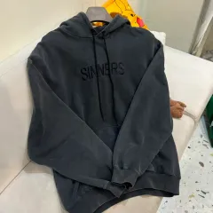 正規品/百貨店購入 バレンシアガ シナスタ フーディーのサムネイル