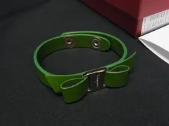 ■新品同様■ Salvatore Ferragamo フェラガモ ヴァラリボン レザー ブレスレット アクセサリー レディース グリーン系 BU0796のサムネイル