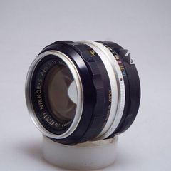 中古】(キヤノン) Canon EOS 2000D (Kiss X90海外モデル) - メルカリ