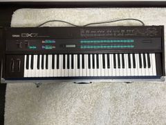 値下！YAMAHA DX7s シンセサイザー ・動作確認済・電池交換済み - メルカリ