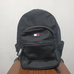 Tommy Hilfiger トミーヒルフィガー キッズ BTS バックパック バッグのサムネイル