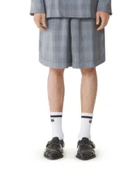 ランバン メンズ ボトムス ハーフパンツ・ショーツ ショートパンツ Lanvin Viscose Bermuda Shorts Black And Blue ブラックのサムネイル