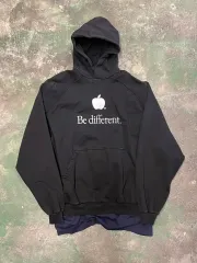 2026年最新】be different パーカー balenciagaの人気アイテム - メルカリ