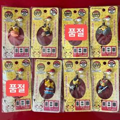 【未開封】ポケモンご当地ストラップ　イーブイ　9点　まとめ売り　レア 未開封新品】ポケモンご当地ストラップ8個セット ピカチュウ イーブイ