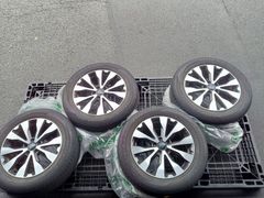 【4本まとめ購入のみ】スバルアウトバック 18インチ アルミホイール③ 新車外し 4本まとめ購入のみ】スバルアウトバック 18インチ アルミホイール③