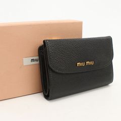 CELINE セリーヌ ジップドバイフォールド 10J613BEN.38SI 二つ折り財布