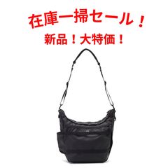 美品CAMPER カンペール パデッド ショルダーバッグ ブラック 黒 【公式 