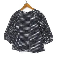 テチチ Te chichi ドット ジャカード ボリューム袖 ブラウス プルオーバー バックジップ 7分袖 F 紺 ネイビー 白 ホワイトのサムネイル