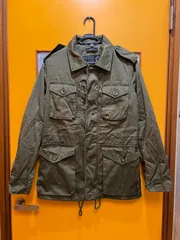 Y【Y11-93】◇ DIESEL　XSサイズ　中綿入りミリタリージャケット　カーキ　ファー欠品のサムネイル