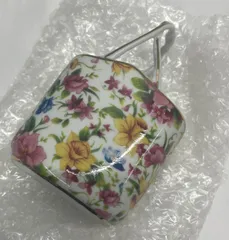 ◇ ROYAL ARDEN カゴ 陶器 花柄 小物入れ 【保管品/開封確認済み】 約12x8x4.5cm インテリア / 未使用 062304のサムネイル