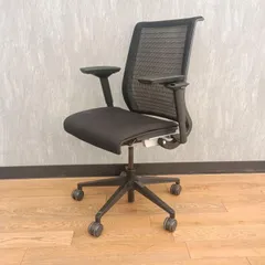 【MaRki様専用】スチールケース オフィスチェア 肘あり シンクチェア THK-13101 ブラック デスクチェア チェア イス 椅子 中古のサムネイル