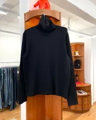 50 PRADA プラダ スポーツ タートルネック ニットのサムネイル