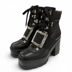 極美品◇ROGER VIVIER ロジェヴィヴィエ VIV UTILITY BOOTIE 85 レザー ショートブーツ ブラック シルバー金具 35 イタリア製 レディースのサムネイル