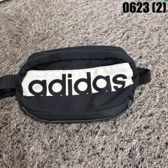 アディダス ヒップバッグ ブラックのサムネイル