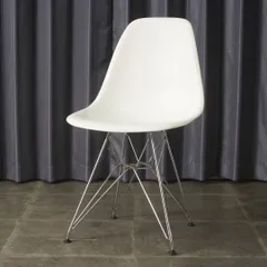 2026年最新】Vitra シェルチェアの人気アイテム - メルカリ
