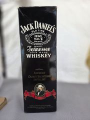 未開栓・古酒】グレンフィディック マリークイーン 陶器ボトル 箱付き