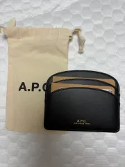 A P C カードウォレット ブラックのサムネイル