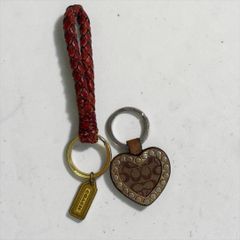 COACH Signature Padlock Key Charm Red - メルカリ