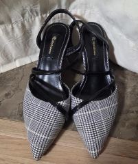 melt the lady tie wrap mule ミュール サンダル 39 - メルカリ