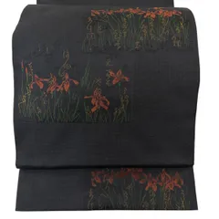 【美品】 袋帯 名品 木屋太 落款 菖蒲 文字文 墨色 六通 正絹 【中古】のサムネイル