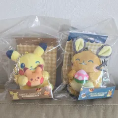 EDIYA ポケットモンスター ピカチュウ+デデンネ キーホルダー ぬいぐるみ セットのサムネイル