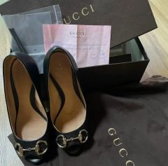 GUCCI パール装飾 フラットシューズ ブラック 34.5 22.5 - メルカリ