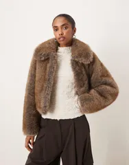 マンゴ レディース アウター ジャケット・ブルゾン クロップド Mango faux fur cropped jacket with collar detail BROWN ブラウンのサムネイル
