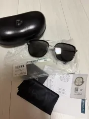 MONCLER(モンクレール) サングラス 出品のサムネイル
