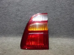 ランドクルーザー 右テール 内側 フィニッシャー UZJ100W 60-73 260618210のサムネイル